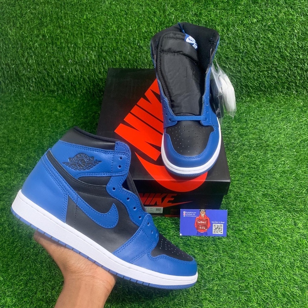 2022 Air Jordan 1 Retro High OG “Marina Blue”